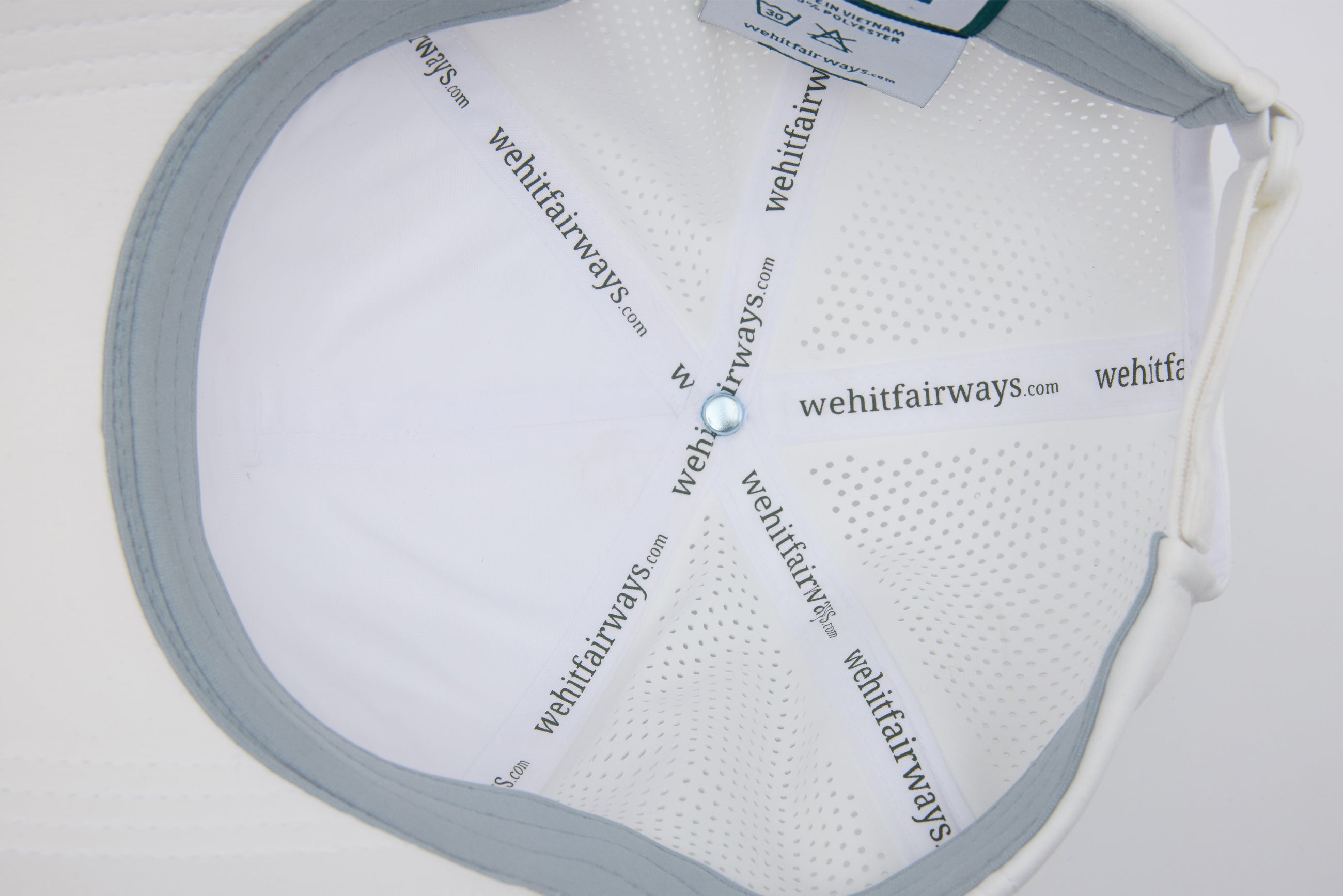 FAIRWAY CREST™ Cap