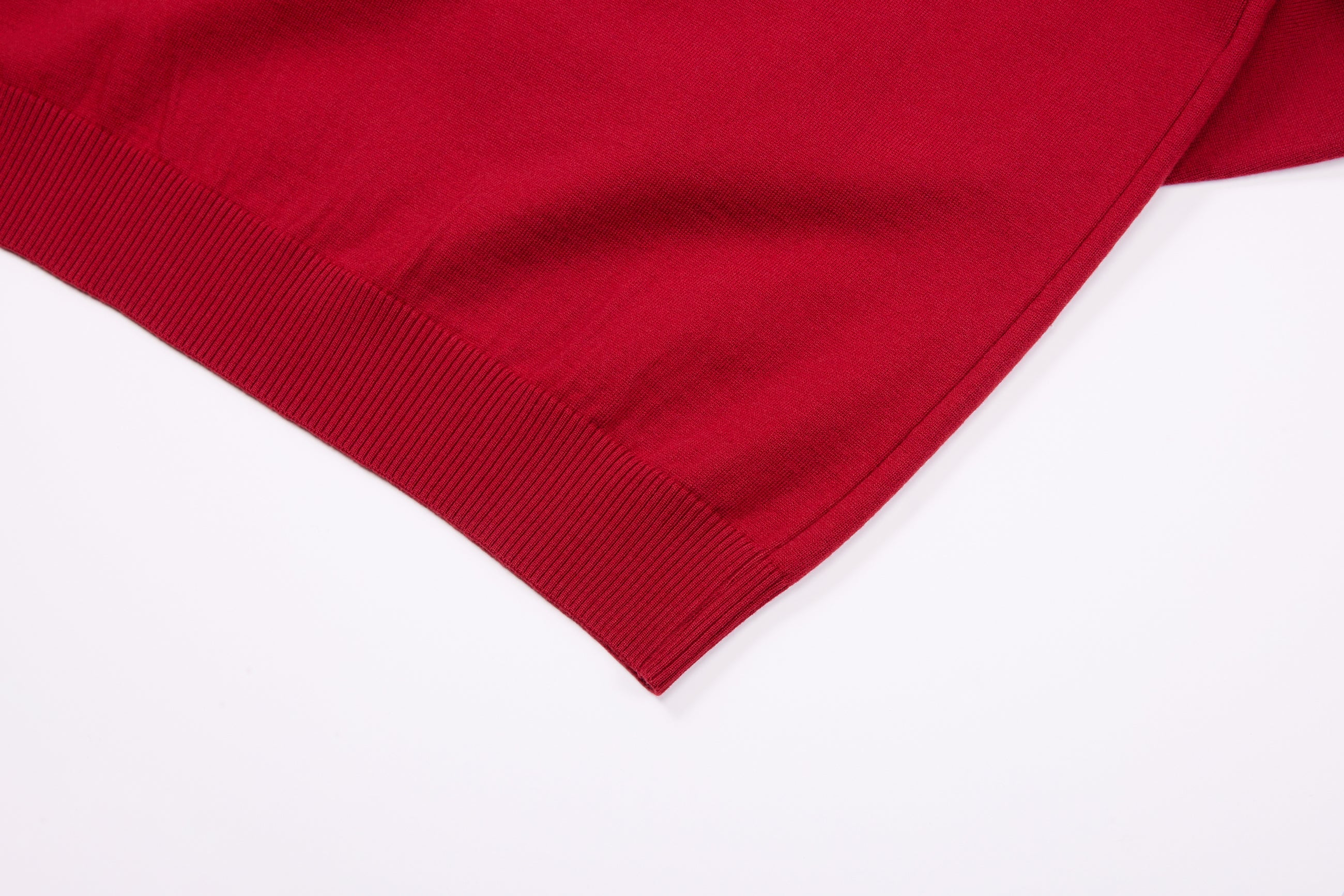 Lightweight Knit Sweater – Merlot | Lion Collection