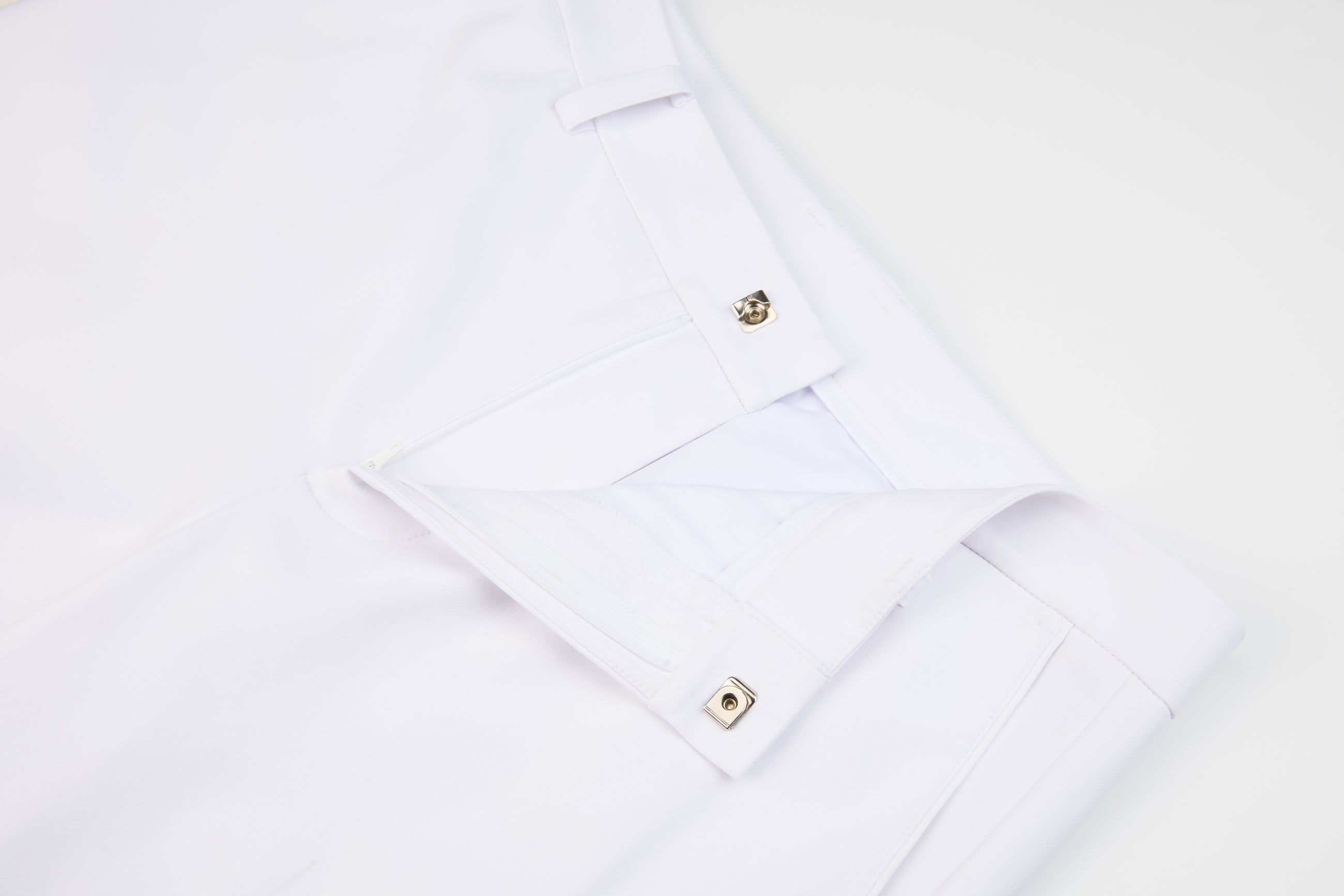 Classic Shorts – Pearl White | Champions Collection