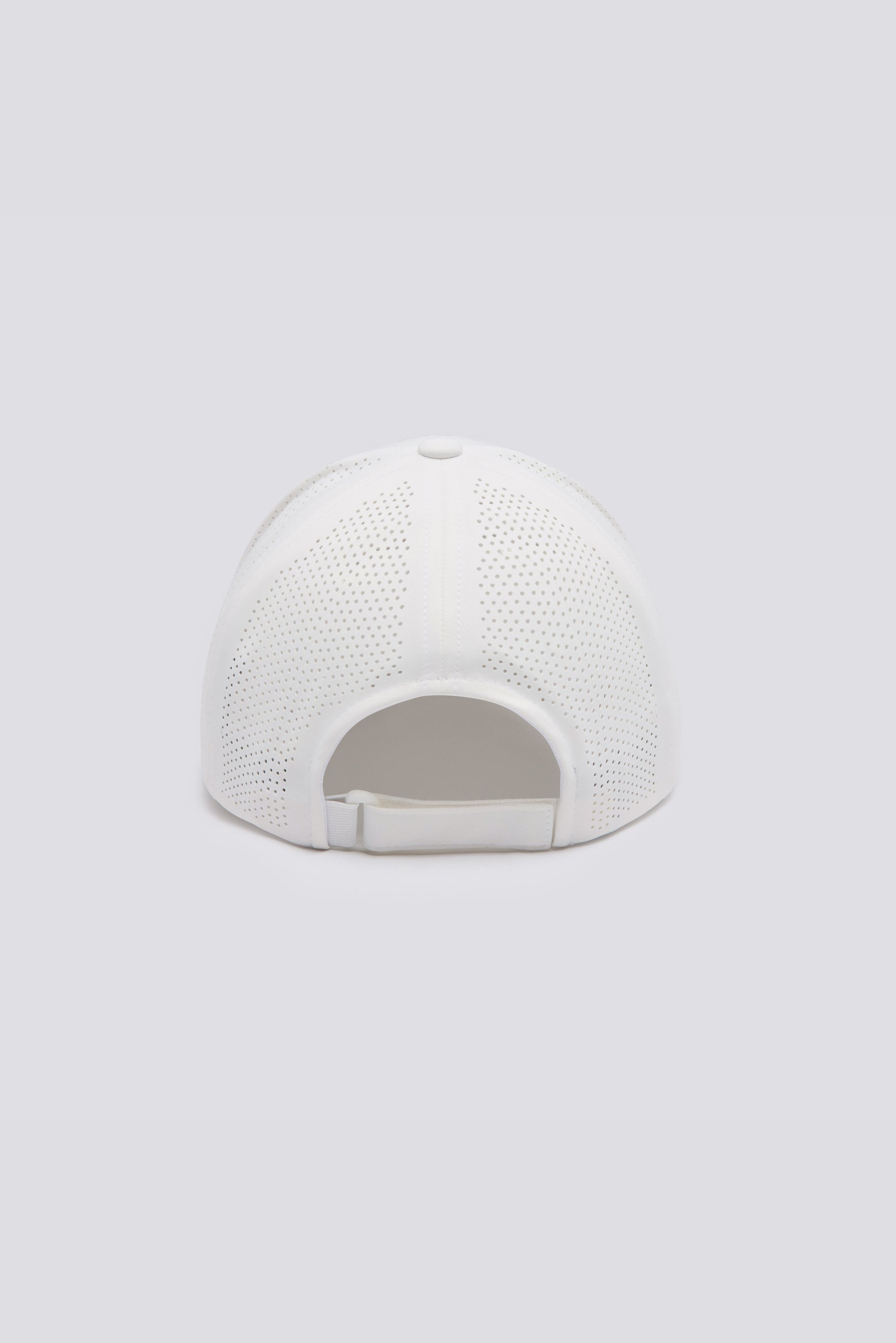 FAIRWAY CREST™ Cap