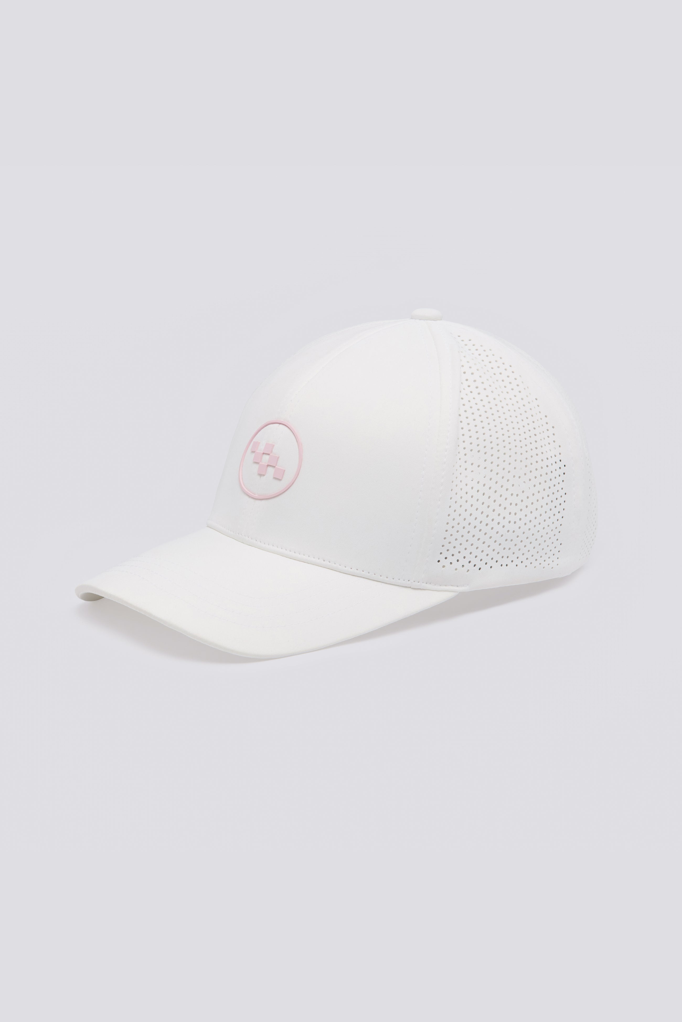 FAIRWAY CREST™ Cap