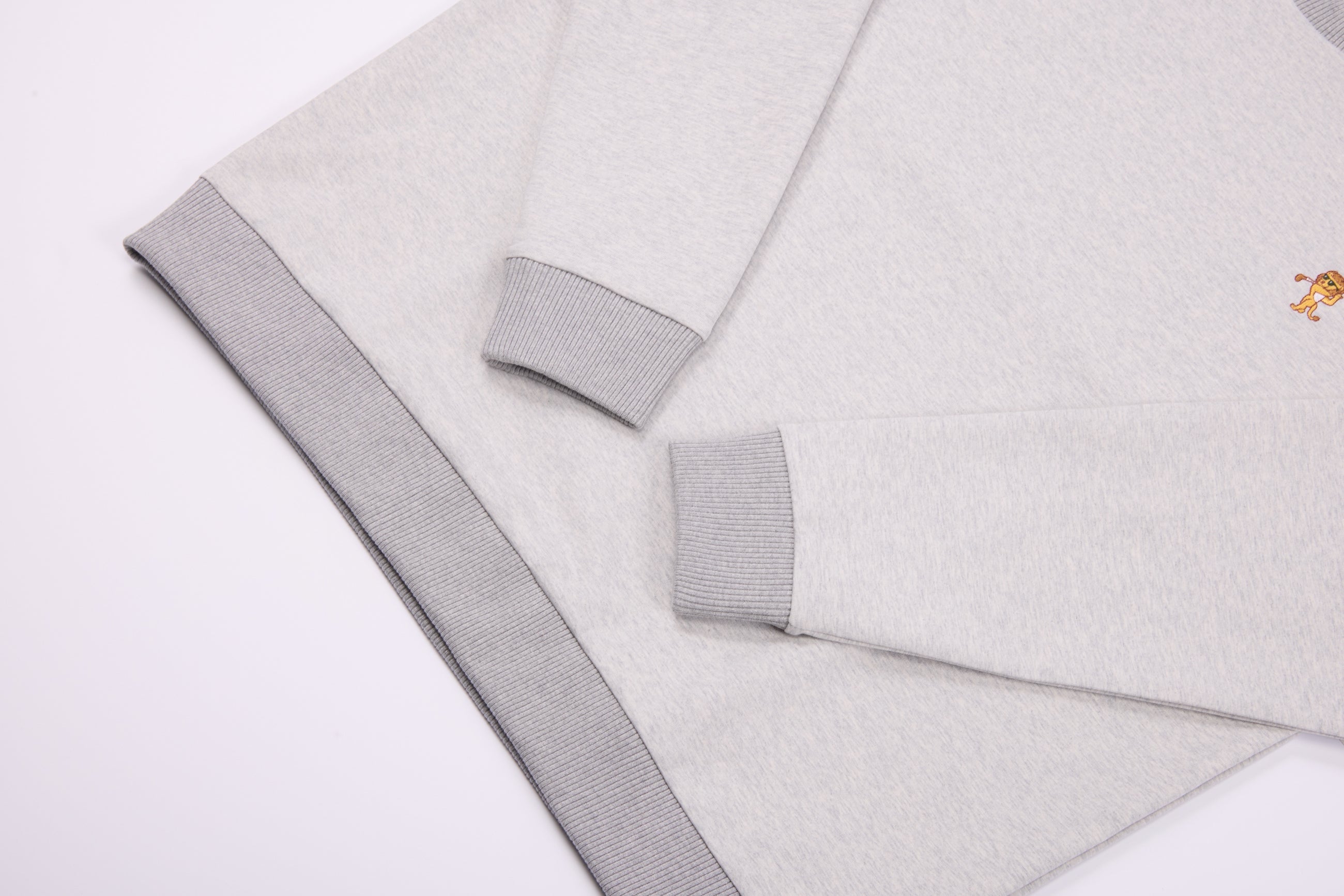 Premium Crewneck – Mist | Lion Collection