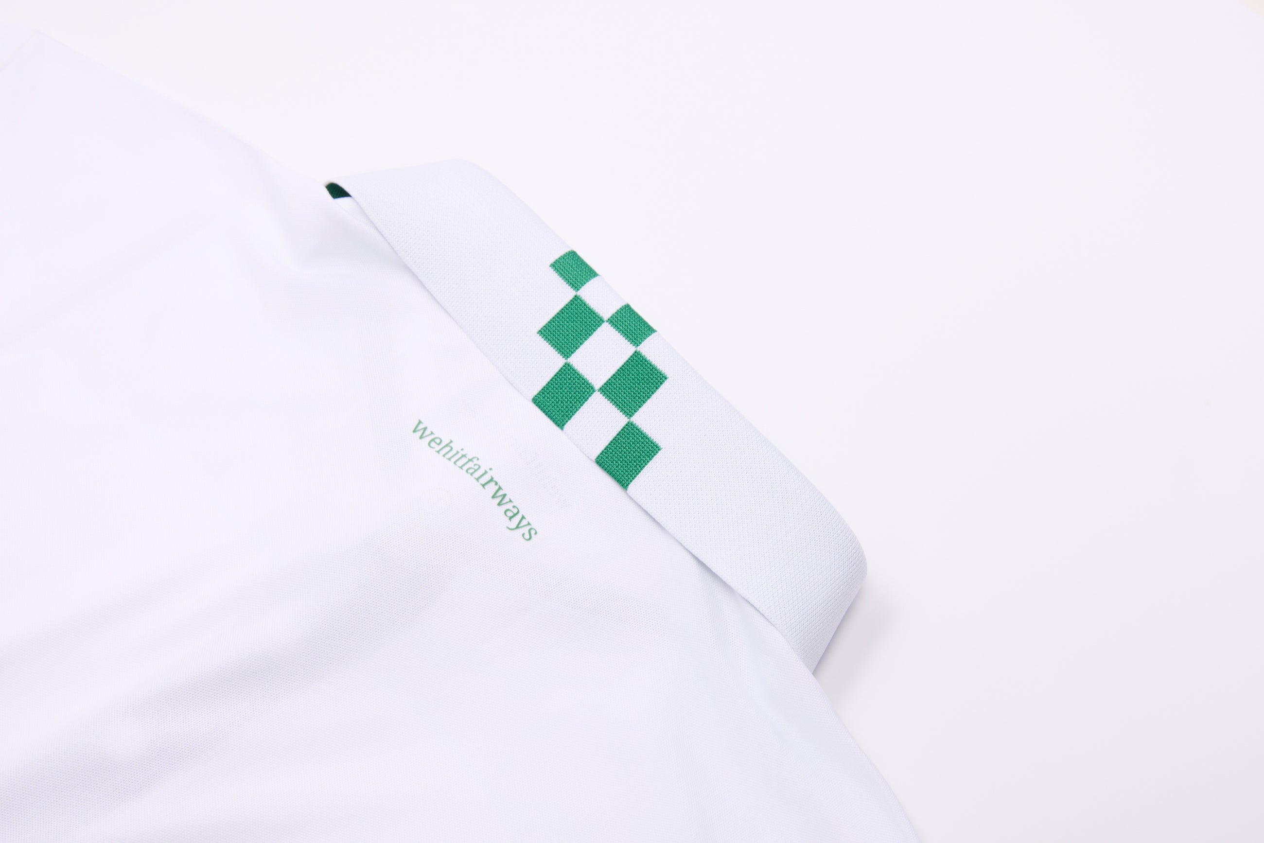 Performance Polo – Arctic White | Lion Collection
