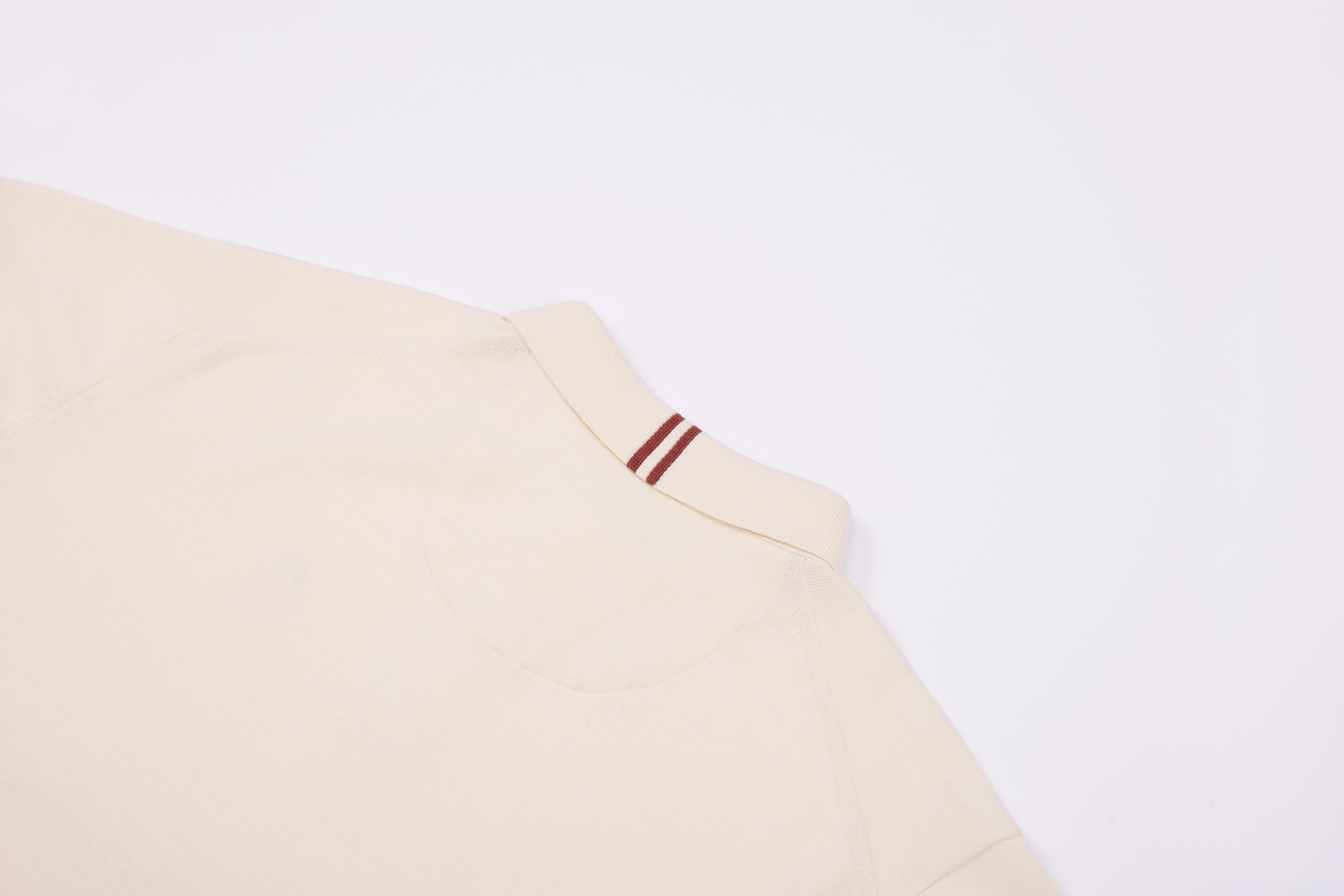 Performance Knit Polo – Ivory | Lion Collection | wehitfairways